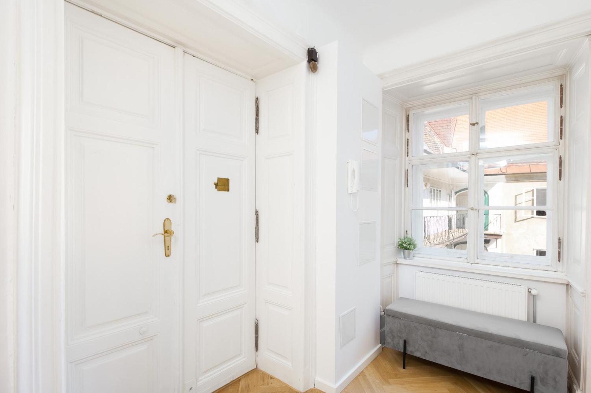 Apartment Ballgasse Vienna Exterior photo